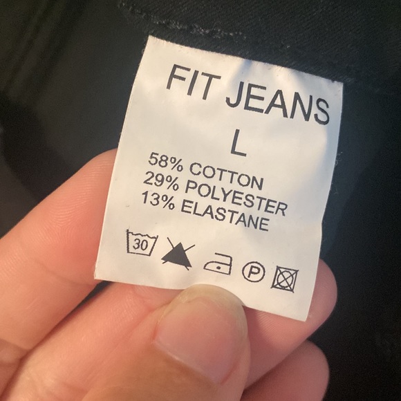 Fit Jeans - Picture 3 of 3